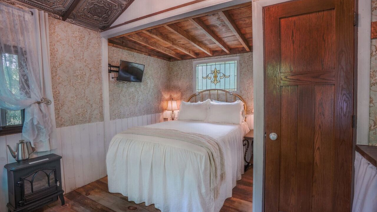 Photo of Bedroom in Pine City