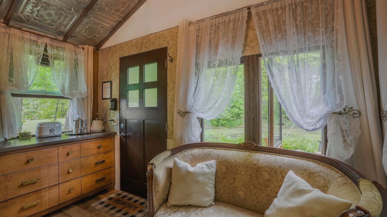 Photo of Livingroom in Pine City