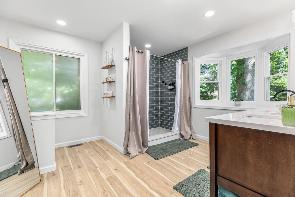 Photo of Bathroom in Lapeer