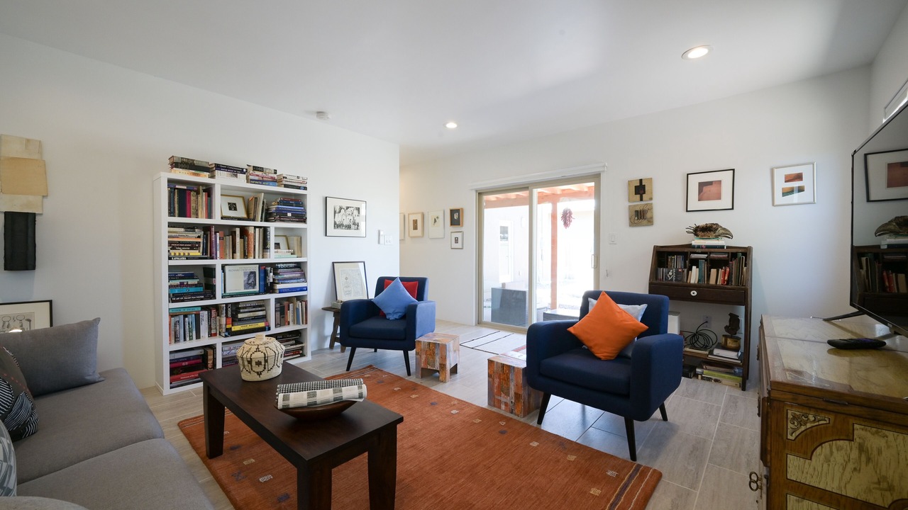 Photo of Livingroom in Southside
