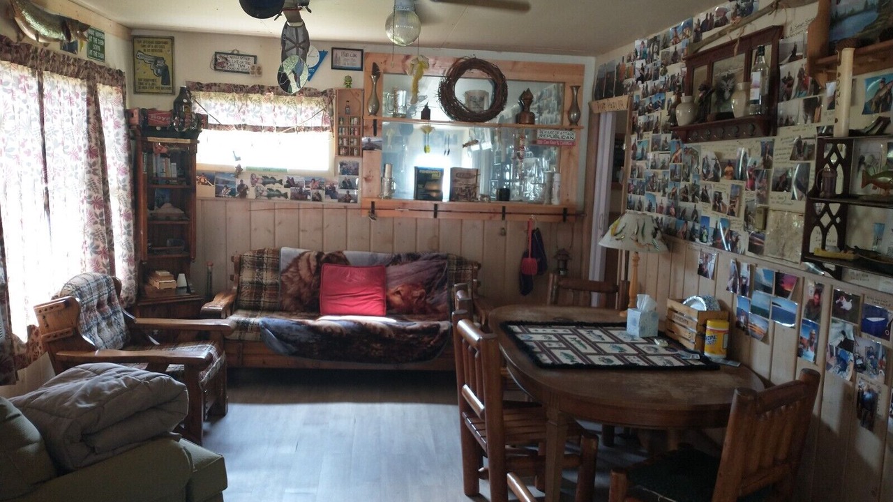 Photo of Bedroom in Federal Dam