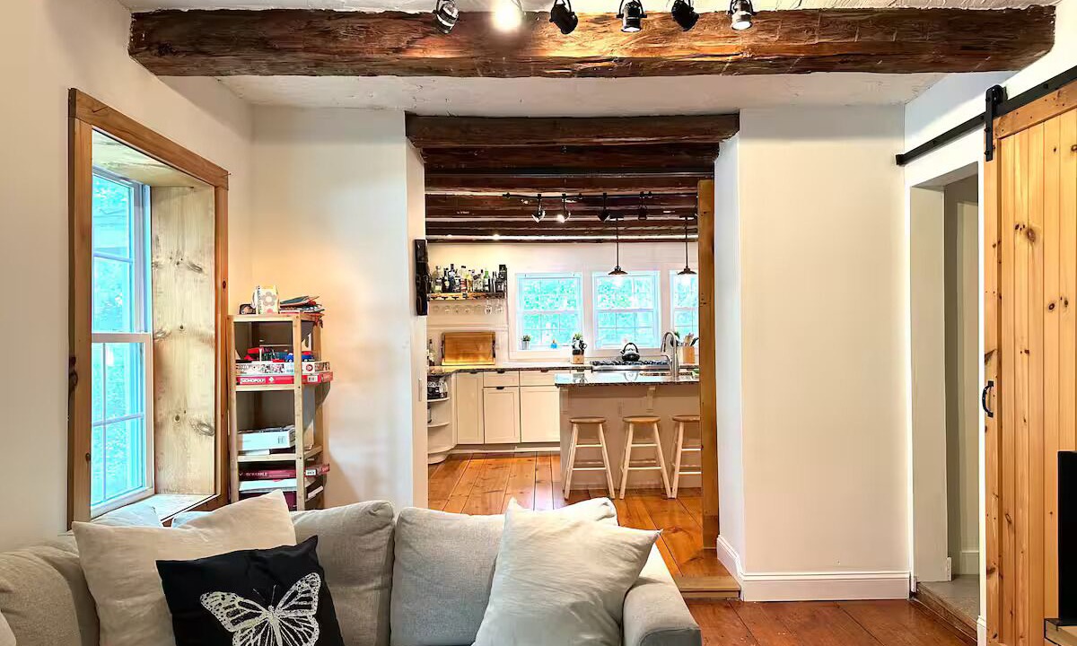 Photo of Livingroom in Grand Isle
