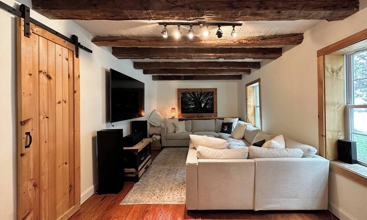 Photo of Livingroom in Grand Isle