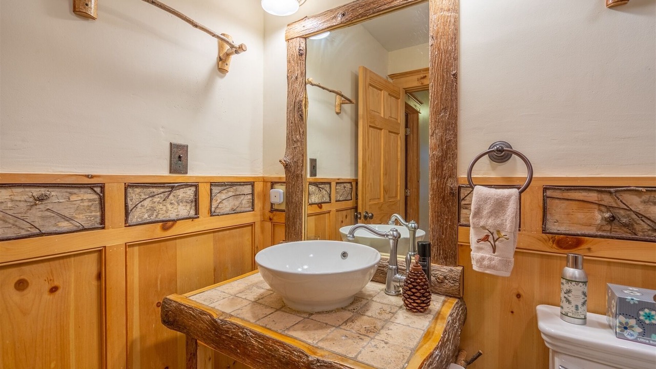 Photo of Bathroom in Jay