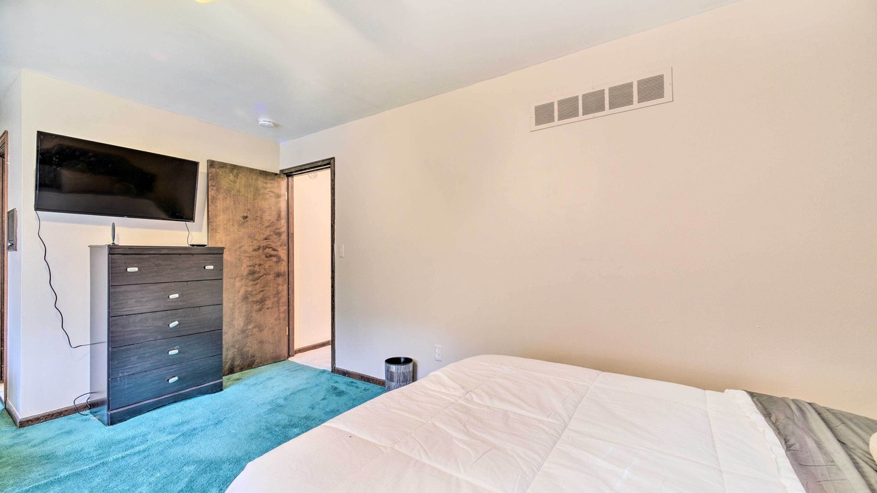 Photo of Bedroom in West Bloomfield