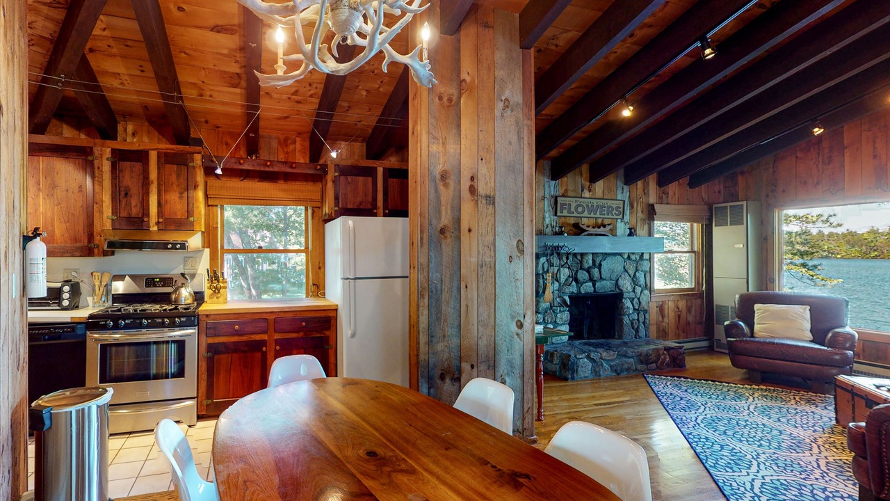 Photo of Kitchen in Moultonborough