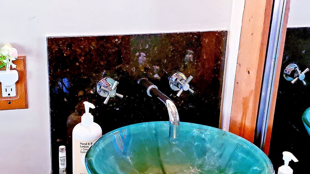Photo of Bathroom in Downtown Baltimore