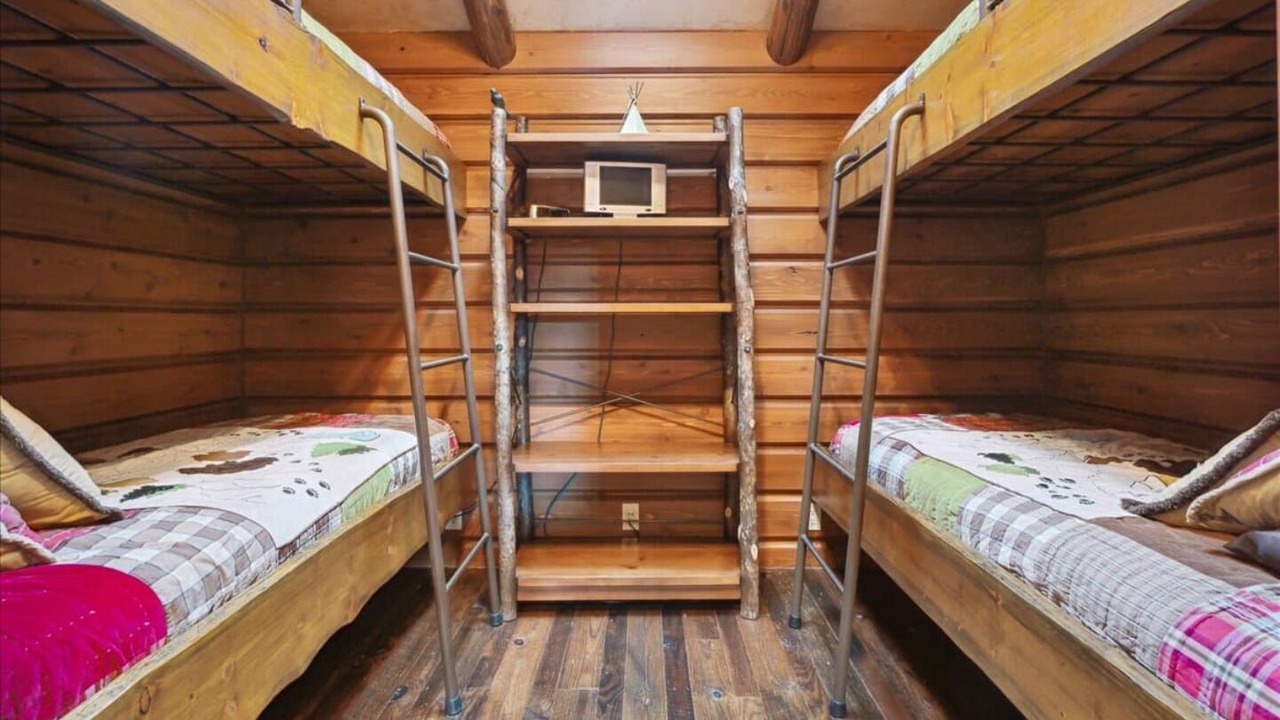 Photo of Bedroom in Pequot Lakes