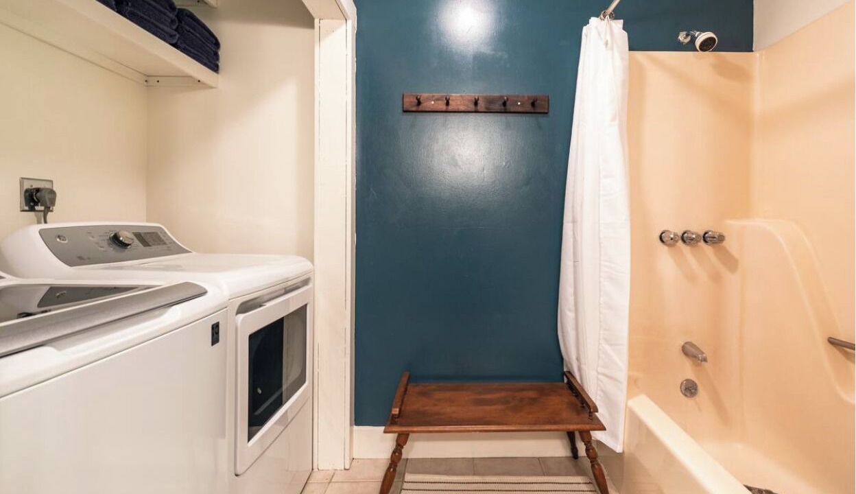 Photo of Bathroom in Allaben