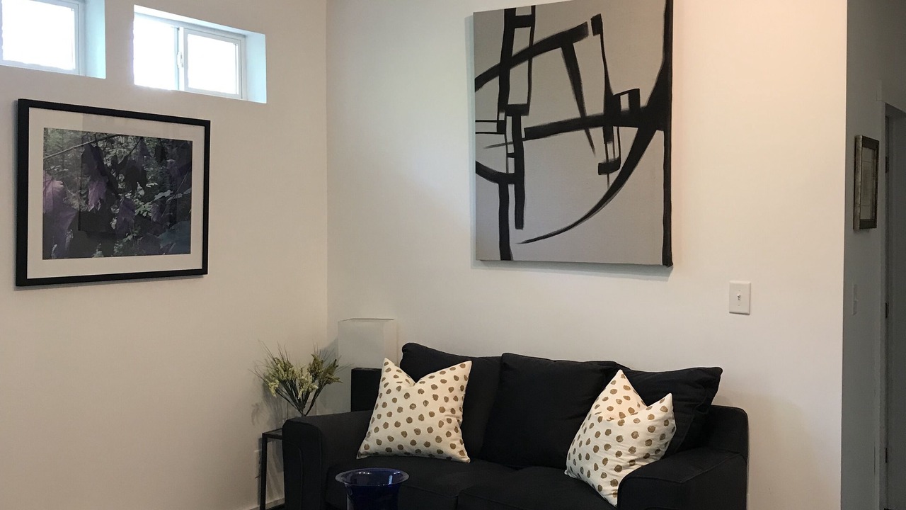 Photo of Livingroom in Canton