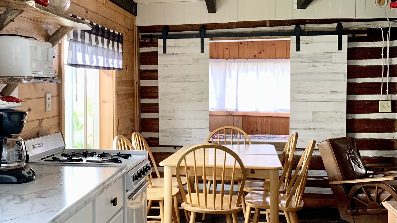 Photo of Kitchen in Garrison