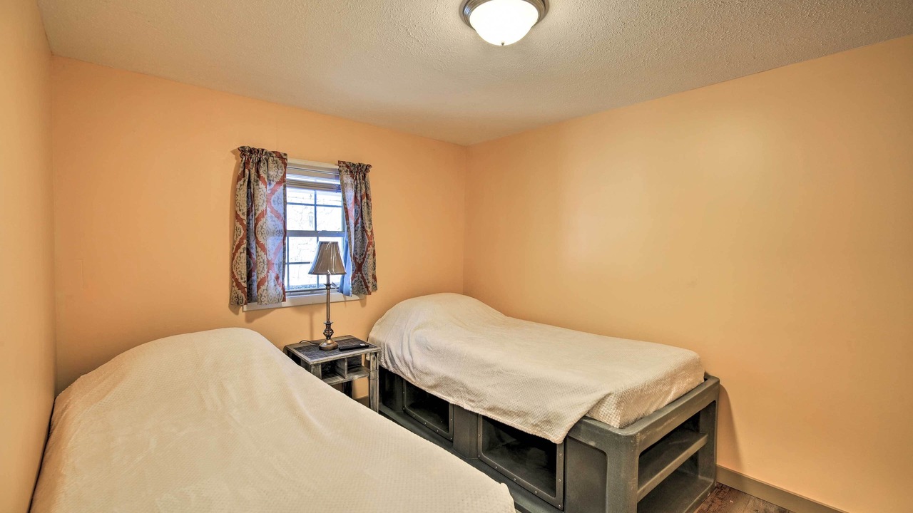 Photo of Bedroom in Bluefield