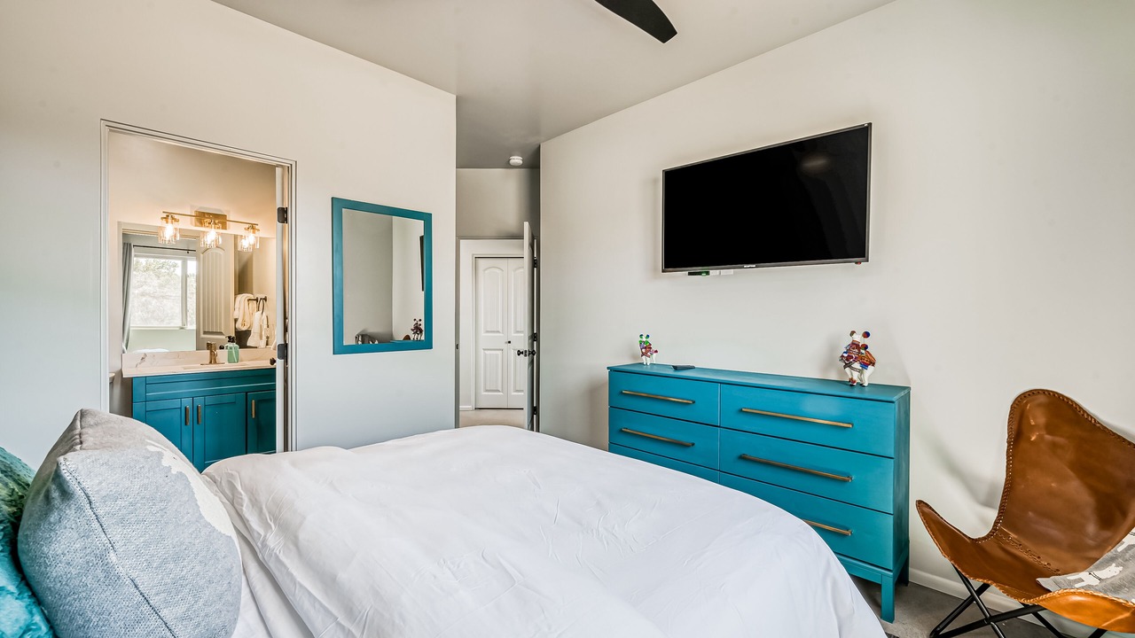 Photo of Bedroom in Eldorado at Santa Fe