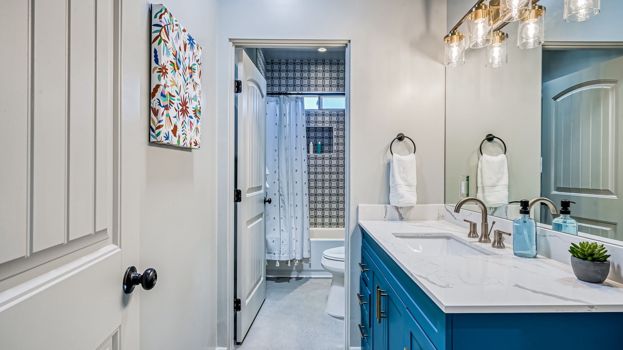 Photo of Bathroom in Eldorado at Santa Fe