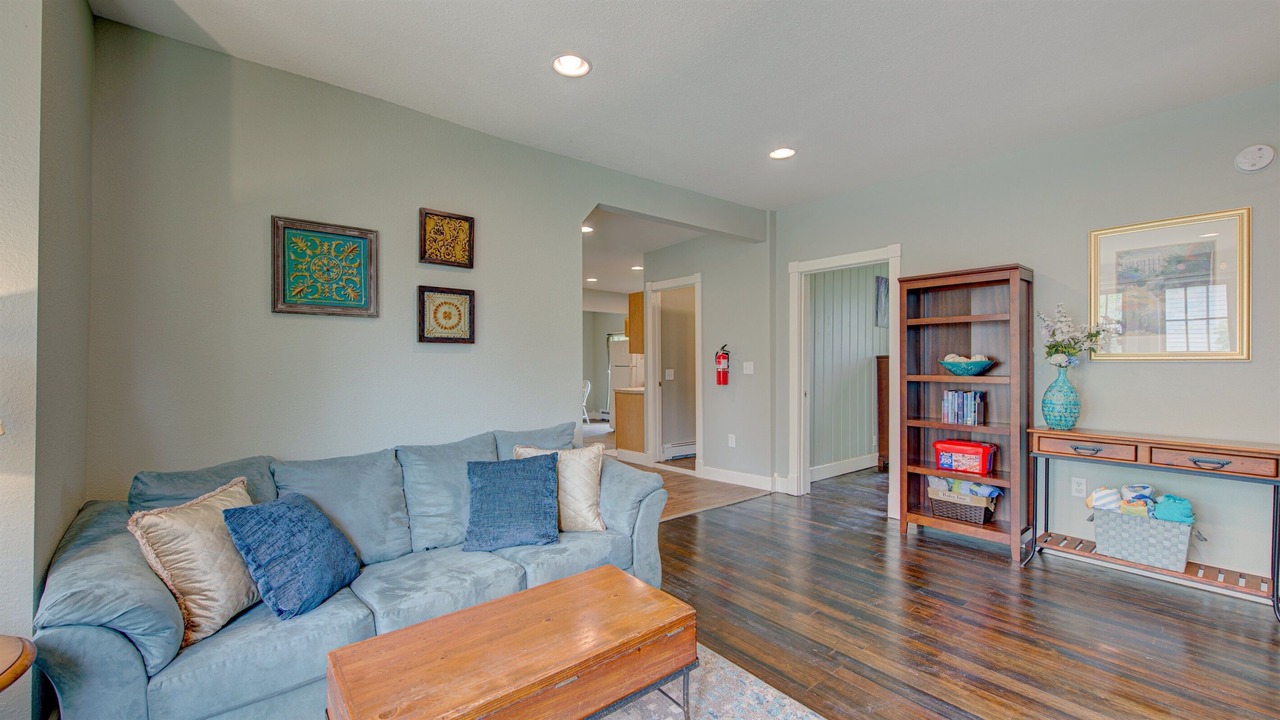 Photo of Bedroom in Lake City