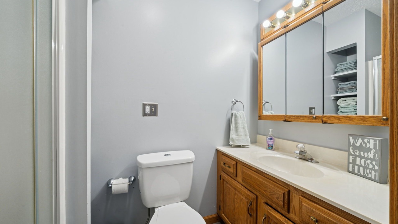 Photo of Bathroom in Cheat Lake