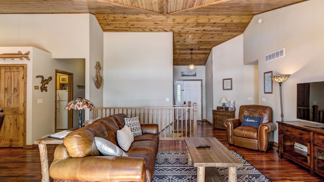 Photo of Livingroom in Holcombe