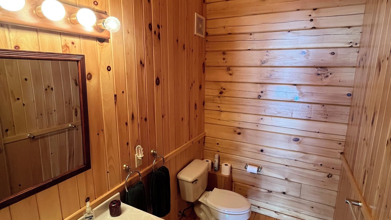 Photo of Bathroom in Peacham