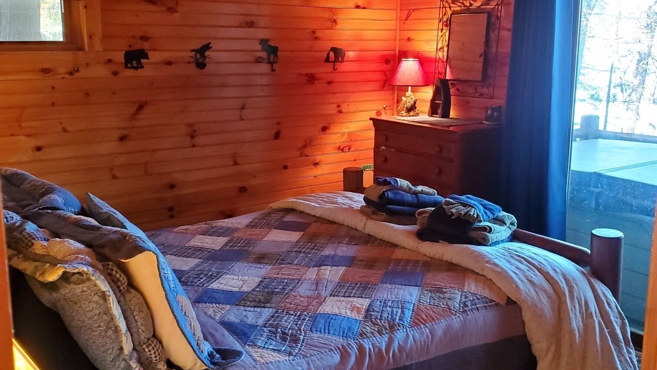 Photo of Bedroom in Saranac Lake