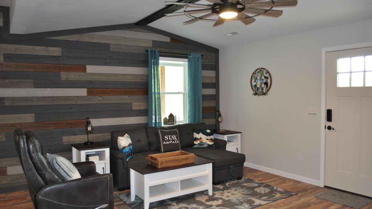 Photo of Livingroom in Fayetteville