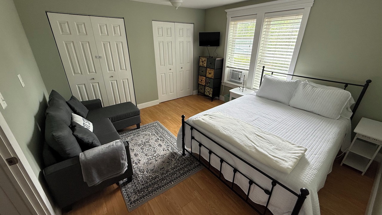 Photo of Bedroom in Elk Rapids