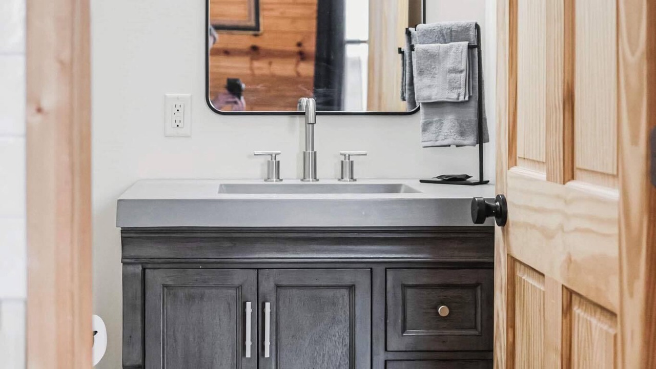 Photo of Bathroom in Isle