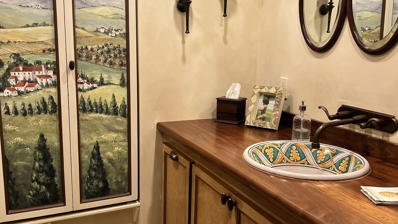 Photo of Bedroom in Stowe Area