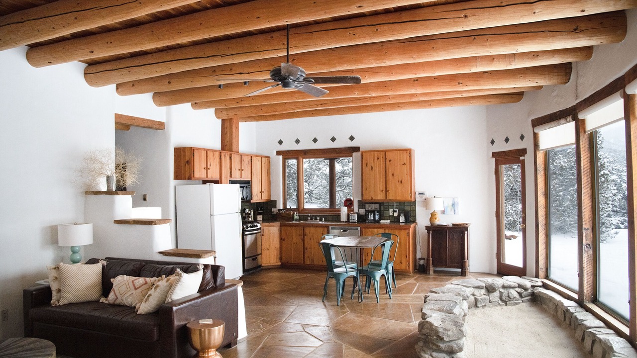 Photo of Livingroom in Valdez