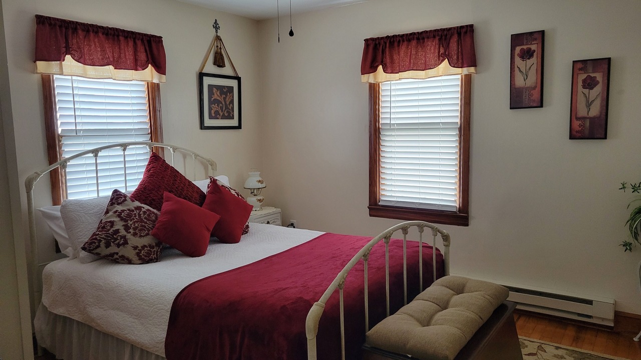 Photo of Bedroom in Ranson