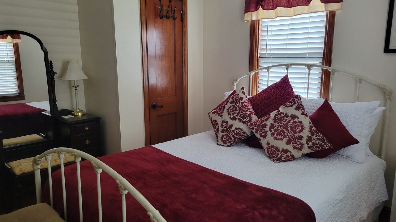 Photo of Bedroom in Ranson