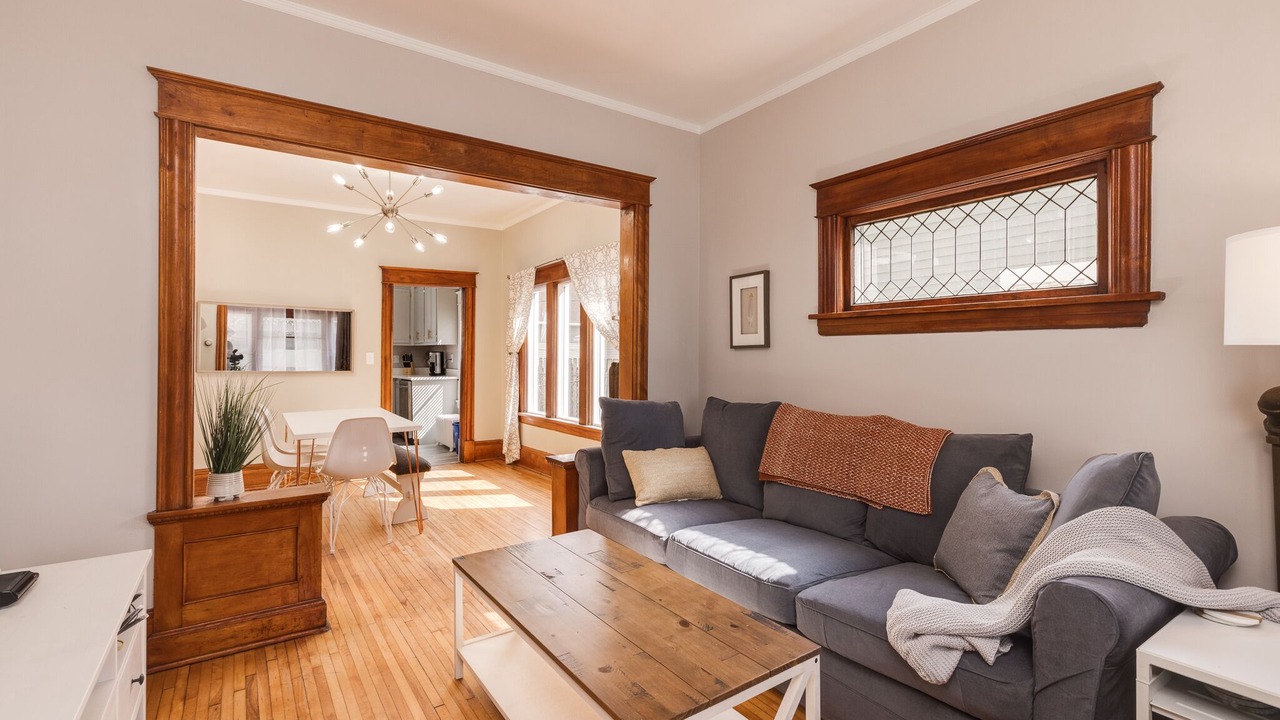 Photo of Bedroom in Midway