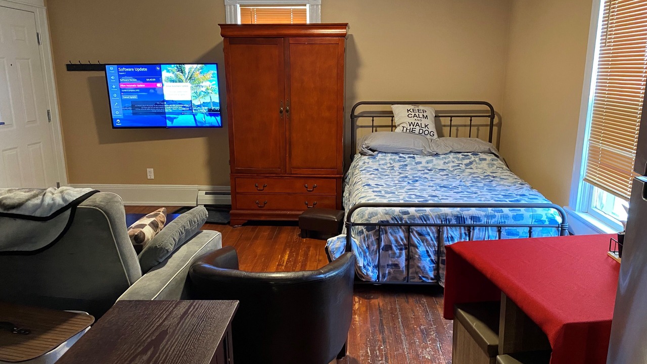 Photo of Bedroom in Hydeville