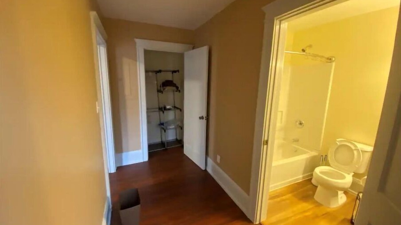 Photo of Bathroom in Hydeville