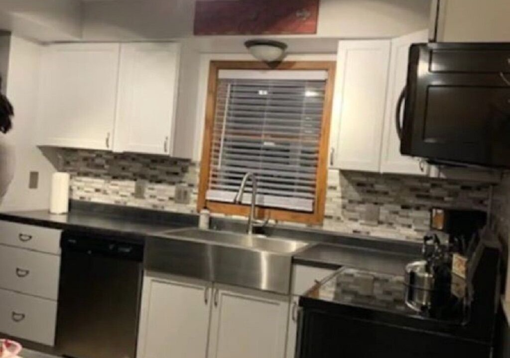 Photo of Kitchen in White Pine