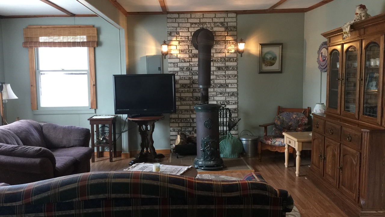Photo of Livingroom in Willsboro