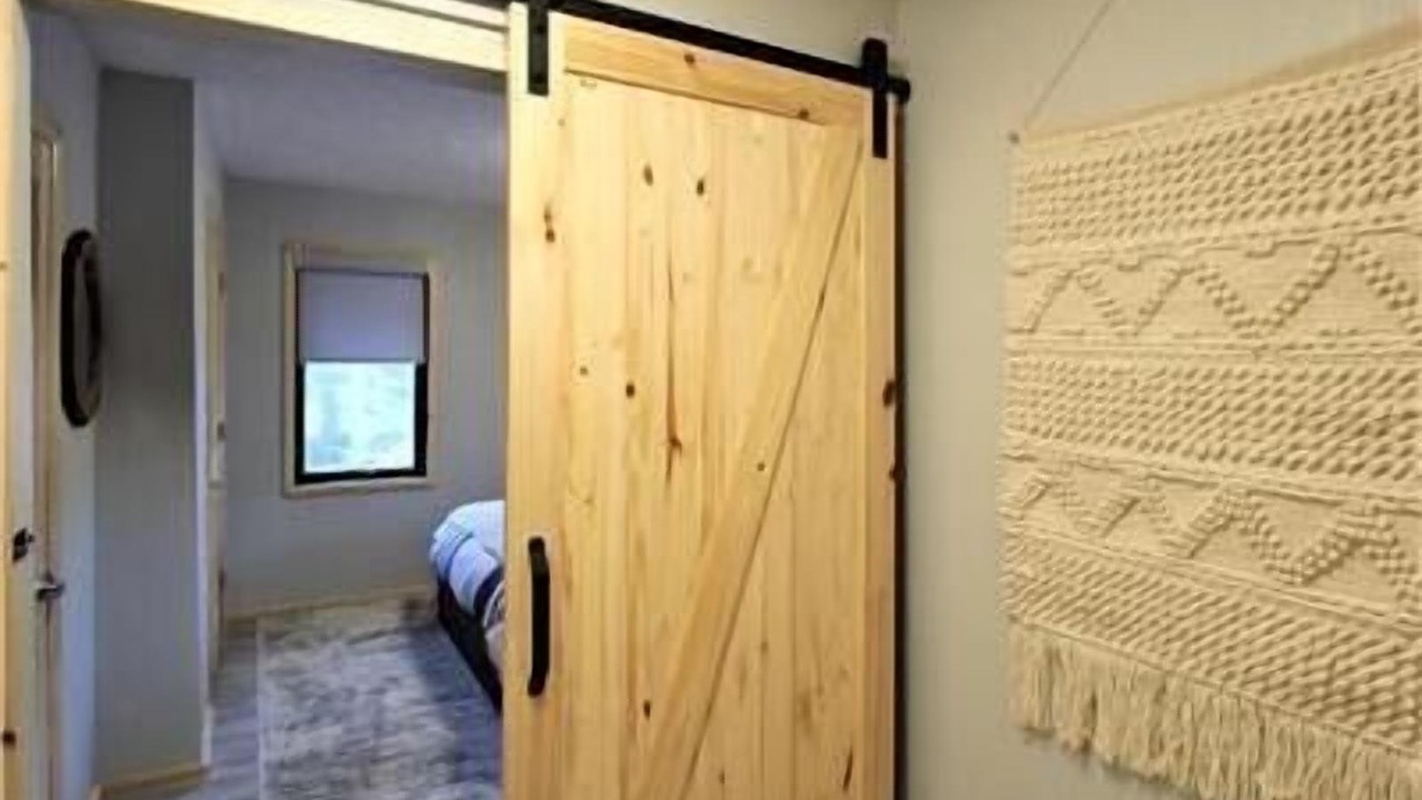 Photo of Bedroom in Red River