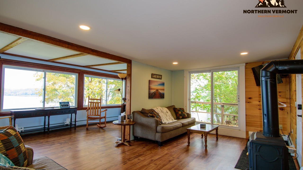Photo of Livingroom in Newport