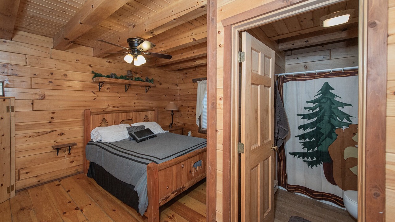 Photo of Bedroom in Jay