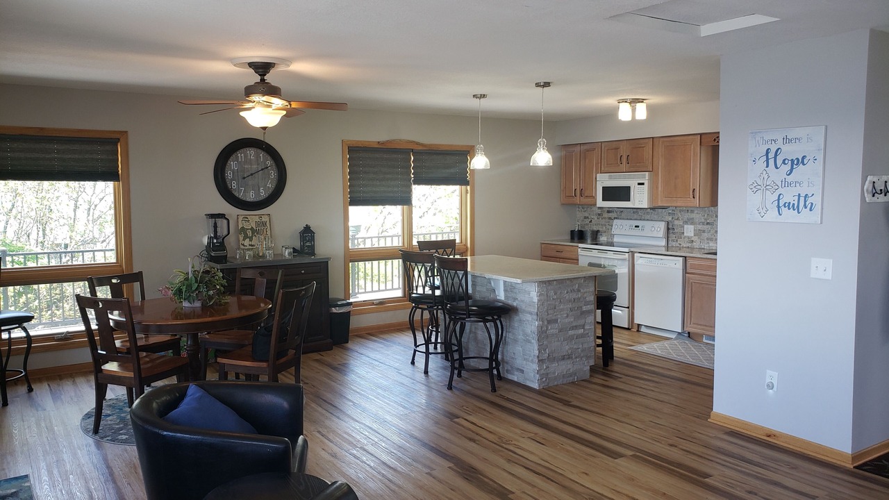 Photo of Livingroom in Aitkin