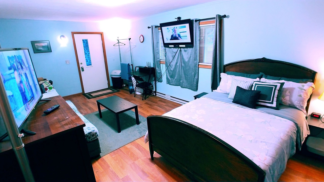 Photo of Bedroom in Cornell