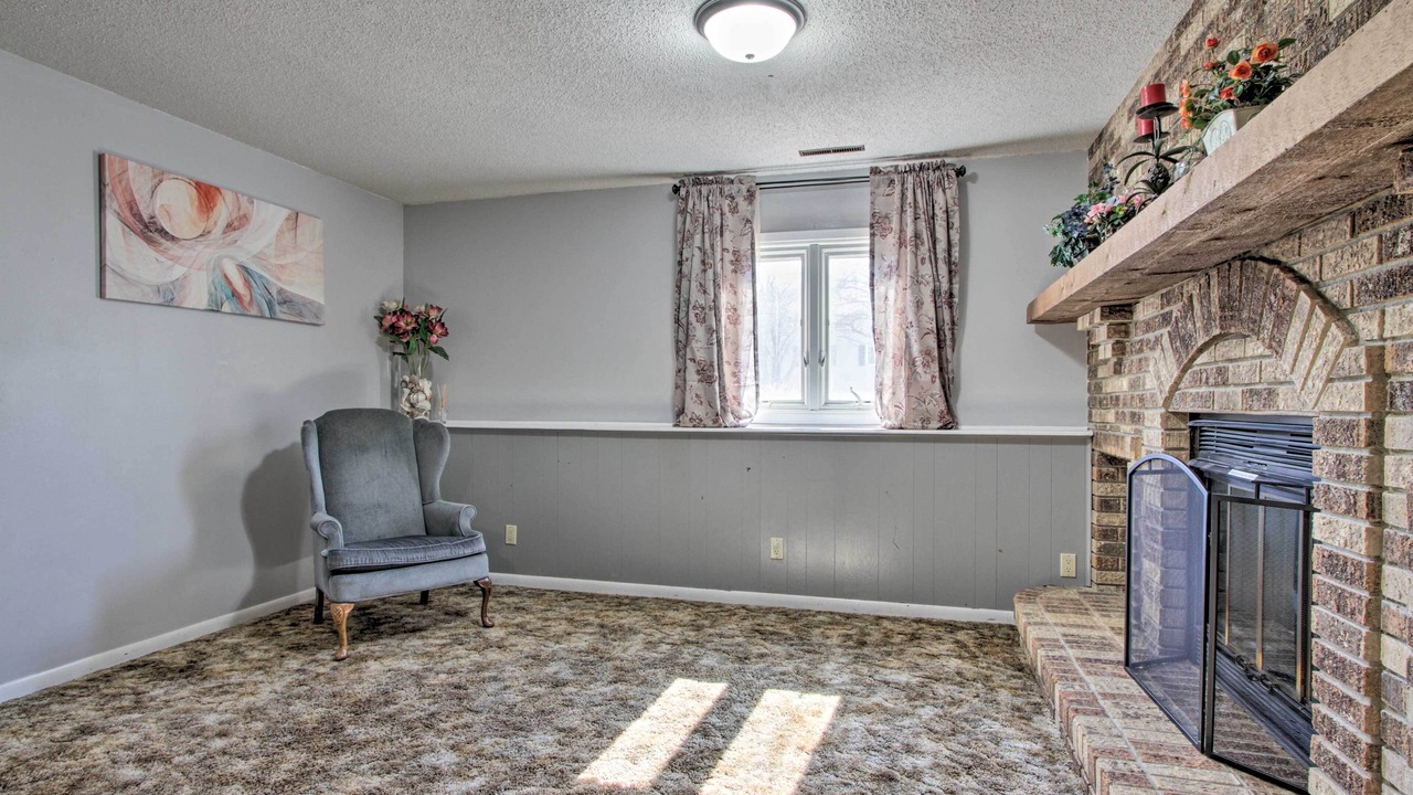 Photo of Livingroom in Rochester