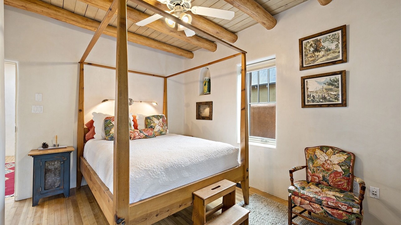 Photo of Bedroom in Historic Eastside