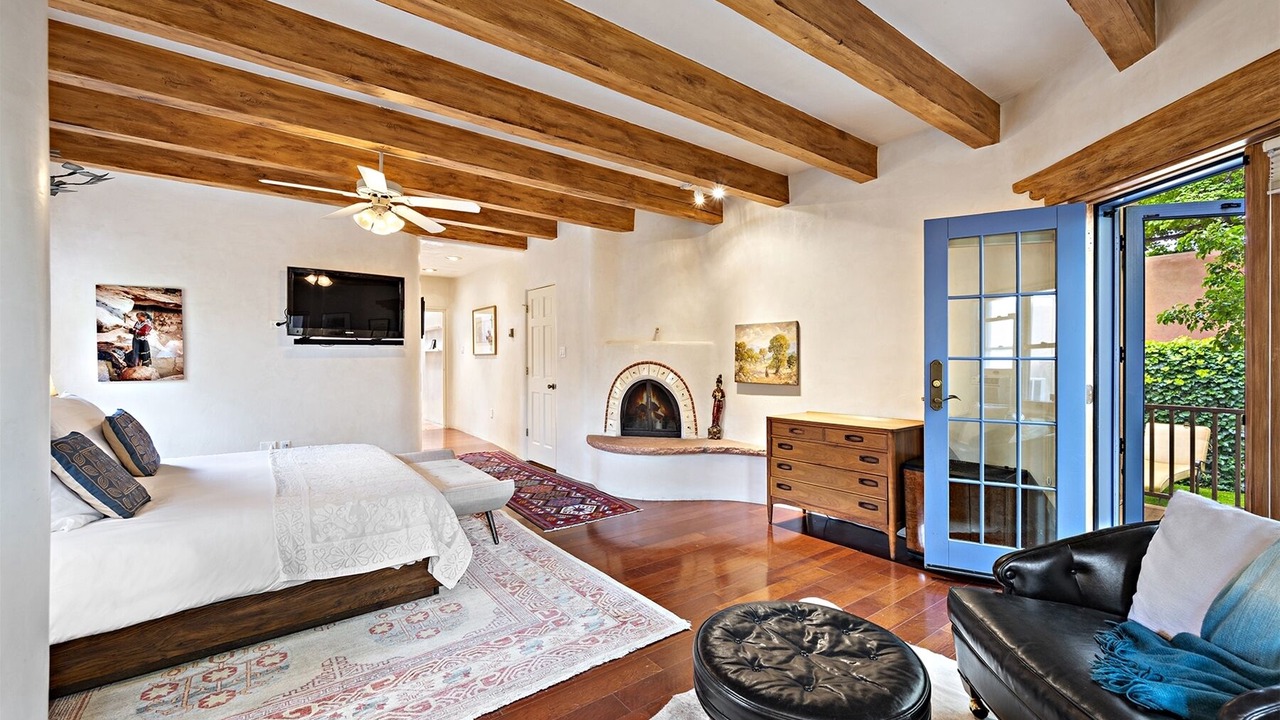 Photo of Bedroom in Historic Eastside
