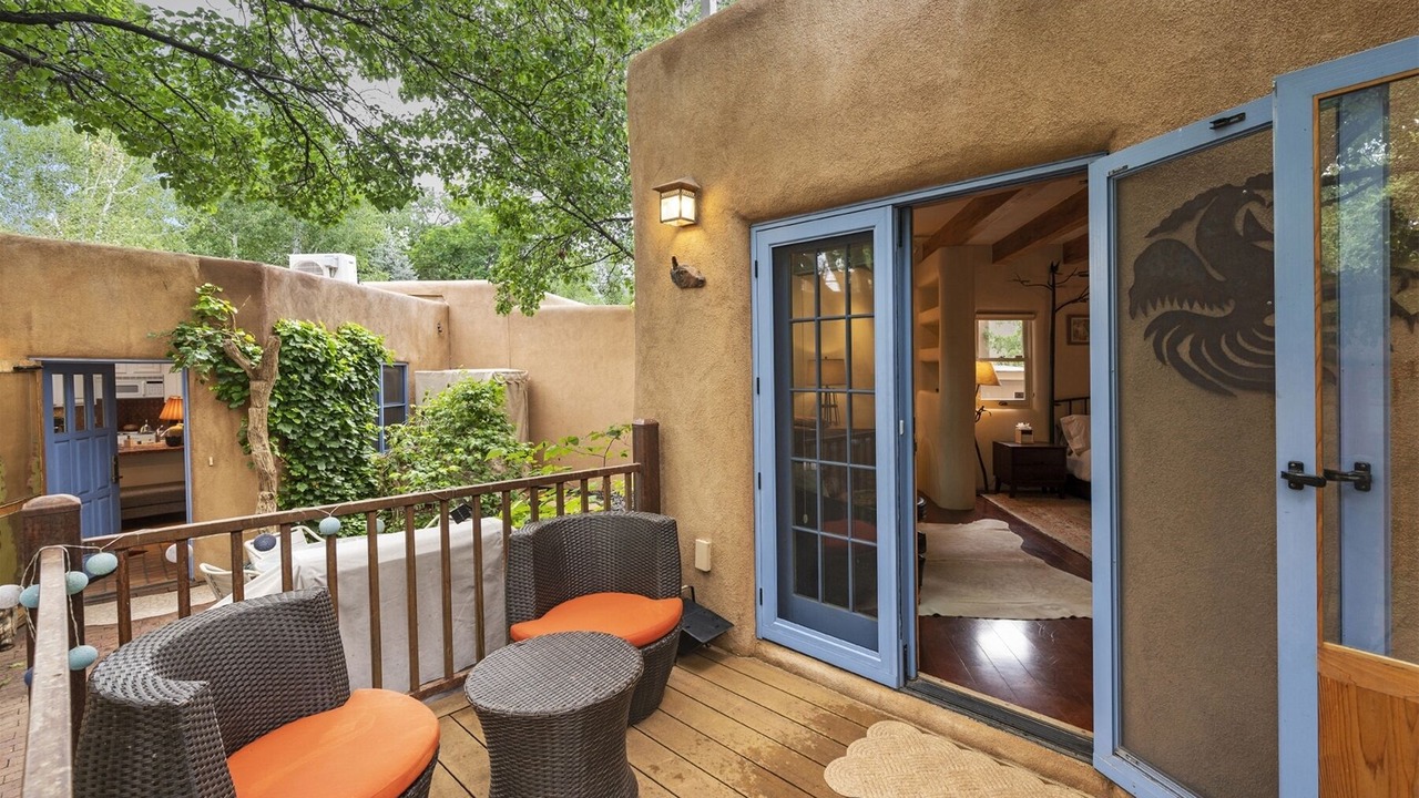 Photo of Patio Balcony in Historic Eastside