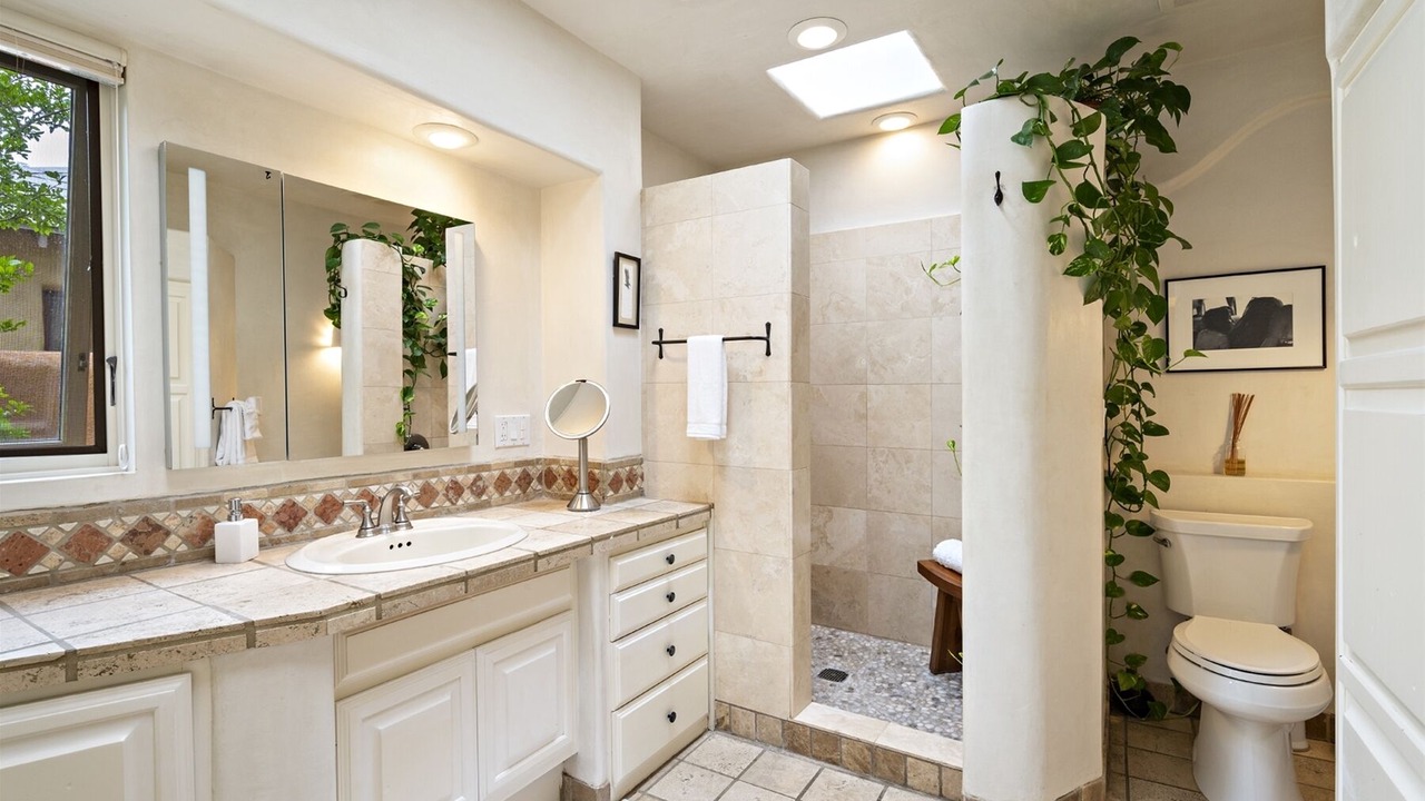 Photo of Bathroom in Historic Eastside