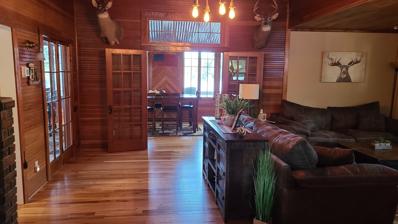 Photo of Livingroom in Chetek