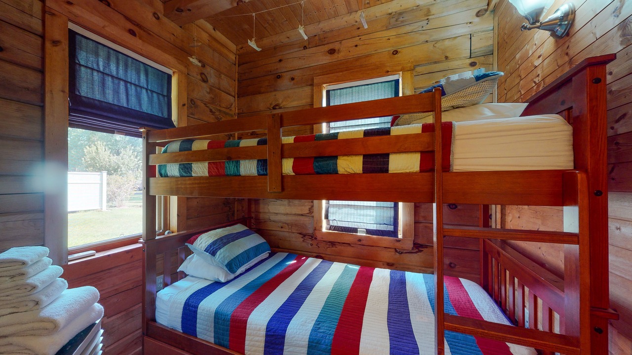 Photo of Bedroom in North Hero