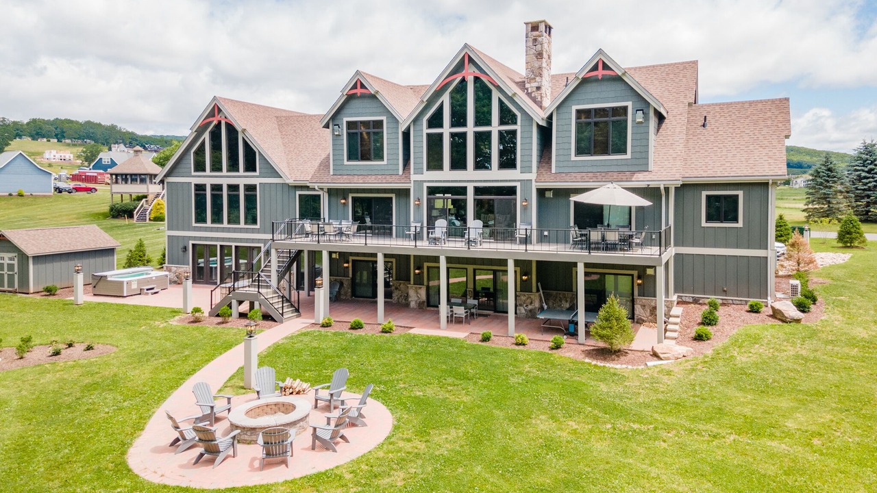 Photo of Outdoor in Waterfront Greens