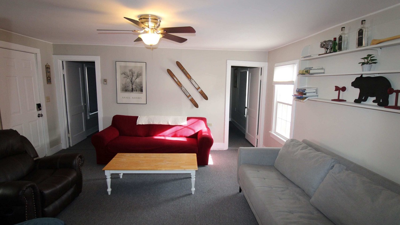 Photo of Livingroom in North Creek