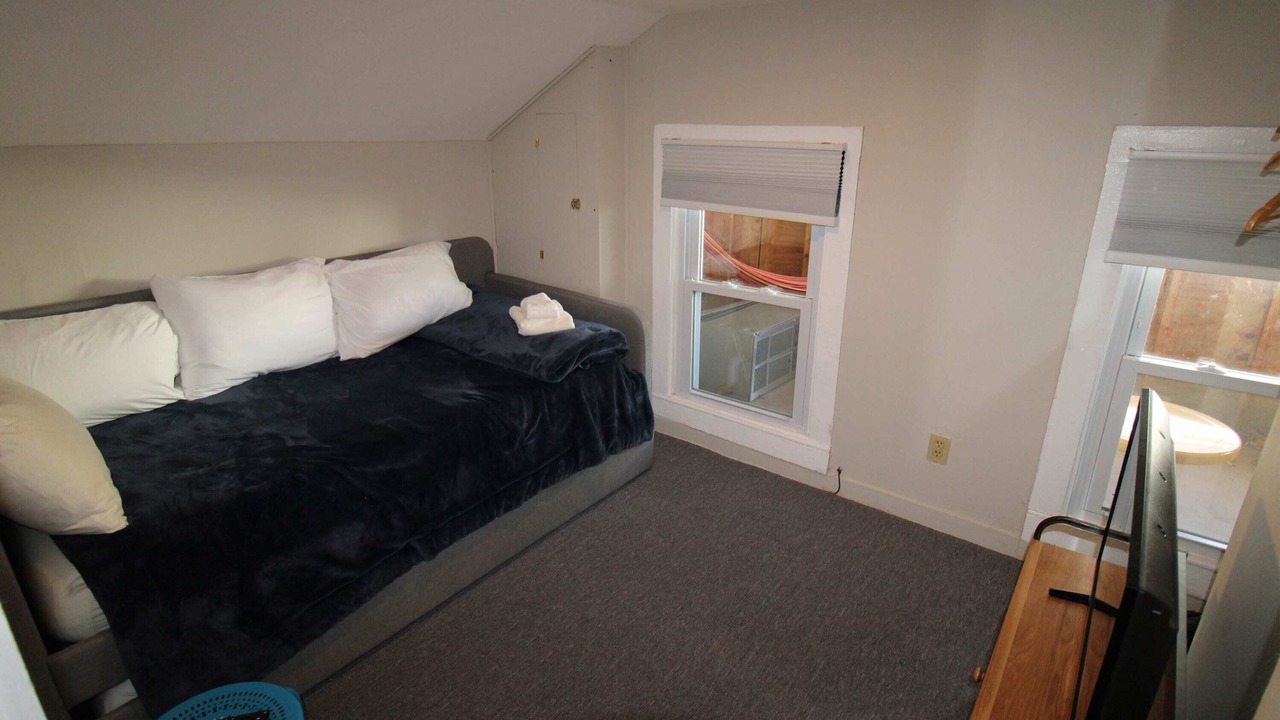 Photo of Bedroom in North Creek